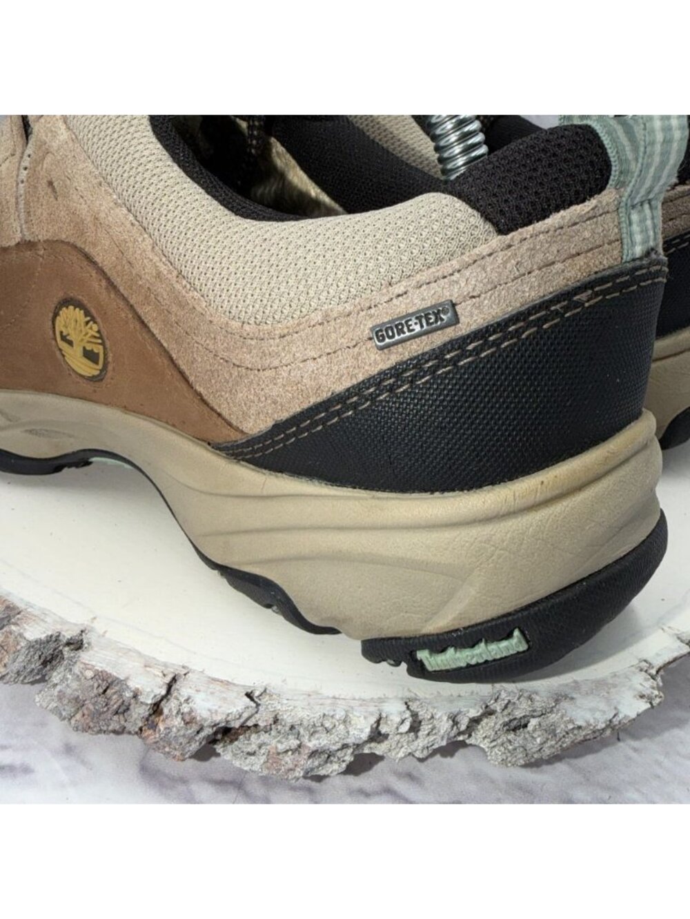 Timberland Womens Ossipee Gore-Tex WP Hiking Shoes Taupe Leather Size 10 - Picture 3 of 12